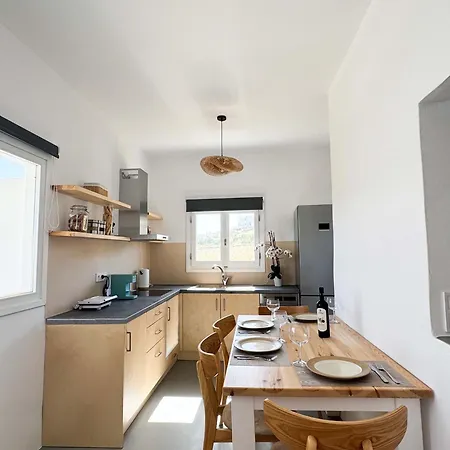 Maira's House * Ayios Sostis